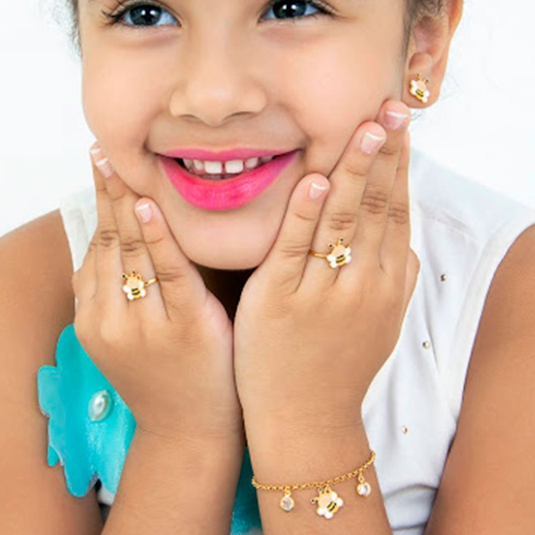 BRINCO INFANTIL ABELHA BANHADO A OURO