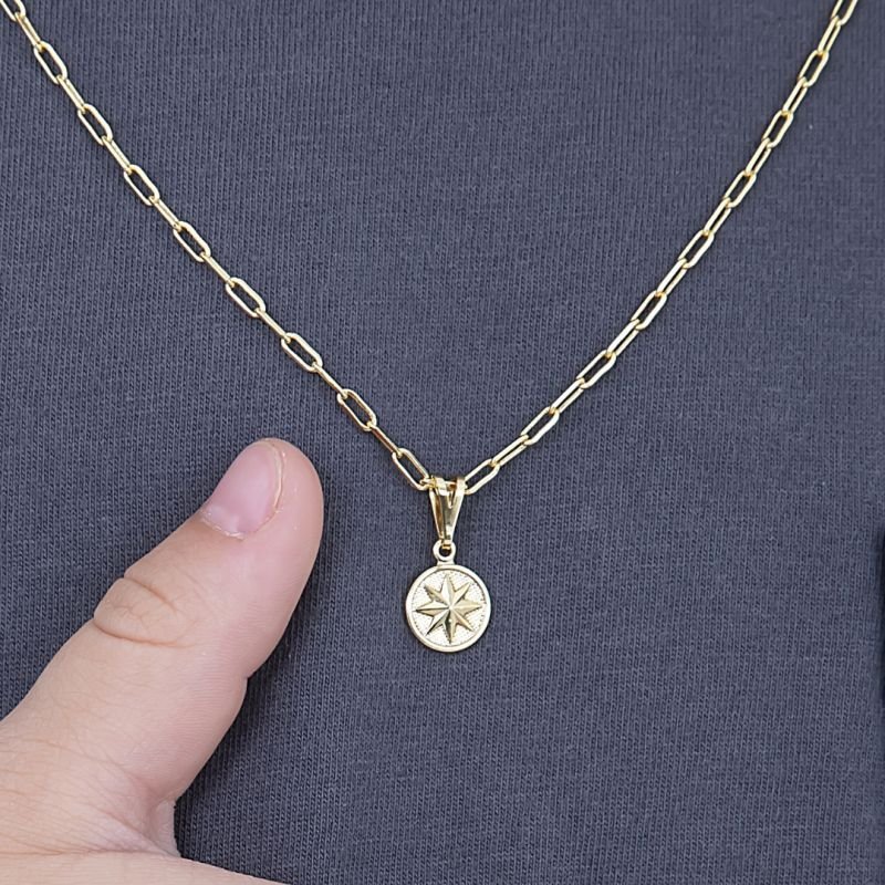 COLAR INFANTIL PARA MENINO MEDALHA ROSA DOS VENTOS BANHADO EM OURO