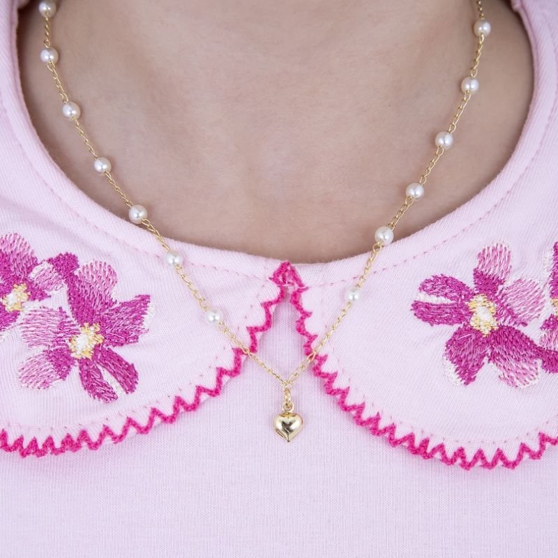 COLAR INFANTIL PEROLINHAS COM CORAÇÃO - BANHADO À OURO