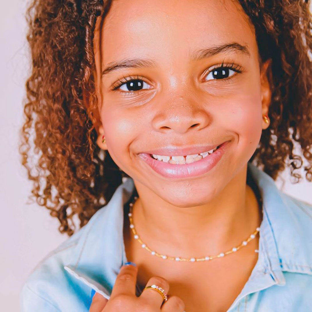 COLAR INFANTIL PEROLINHAS BANHADO À OURO - JUKKÊ