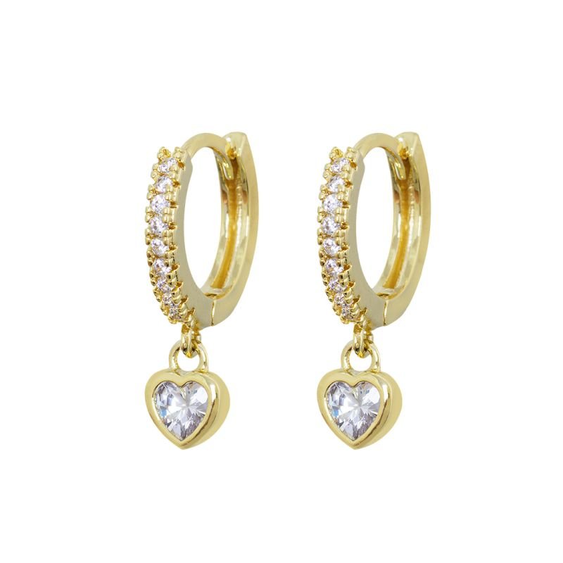 BRINCO ARGOLA CRAVEJADO COM CORAÇÃO EM ZIRCONIA BANHADO A OURO