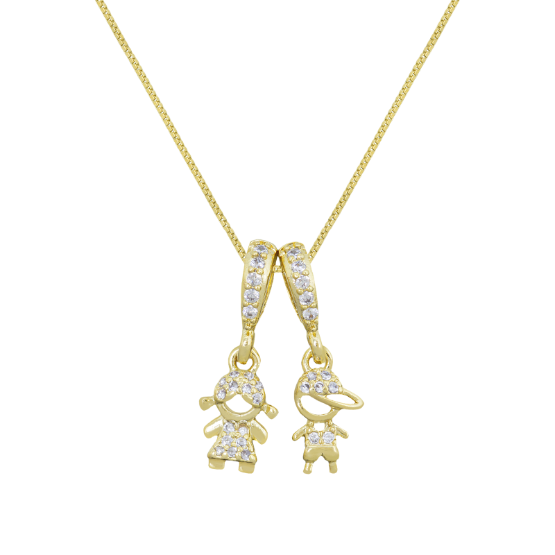 PINGENTE MENINA CRAVEJADO EM ZIRCONIA BANHADO A OURO